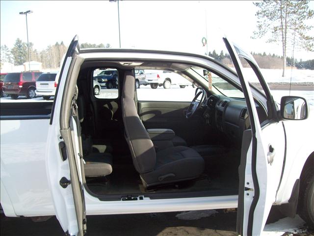Chevrolet Colorado 2004 photo 2