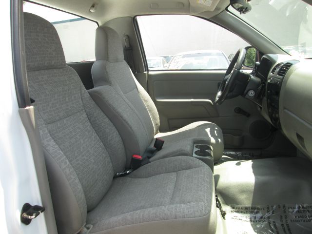 Chevrolet Colorado 2005 photo 2