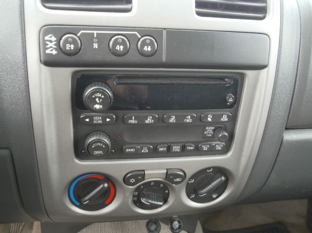 Chevrolet Colorado 2005 photo 2