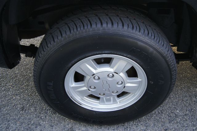 Chevrolet Colorado 2006 photo 2