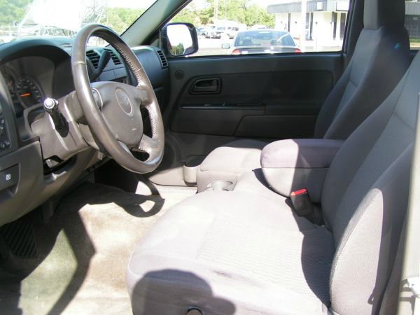 Chevrolet Colorado 2006 photo 2