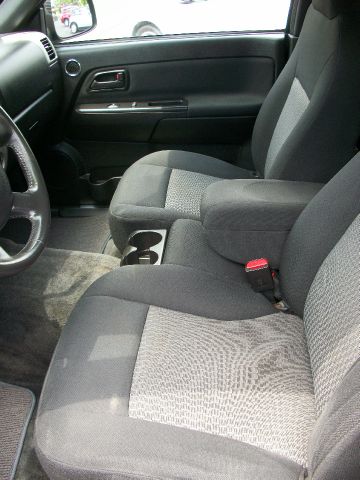 Chevrolet Colorado HEMI 4x4 Power Wagon Pickup Truck