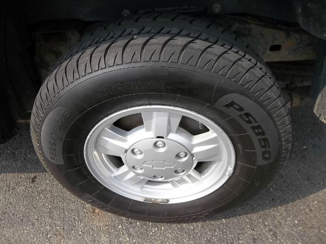 Chevrolet Colorado 2500 Laramie MEGA CAB Pickup Truck