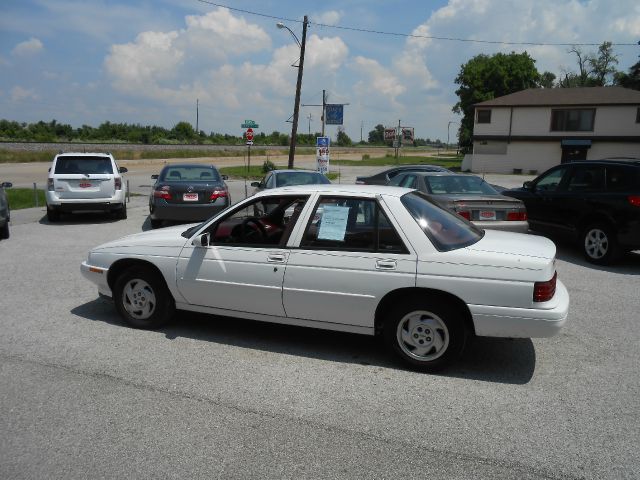Chevrolet Corsica 1996 photo 4