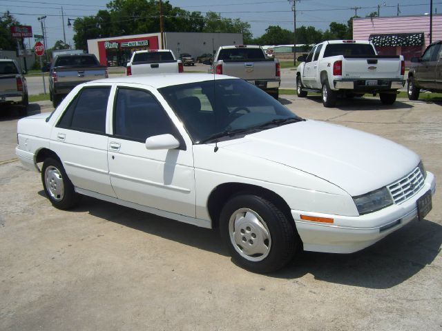 Chevrolet Corsica 1996 photo 2