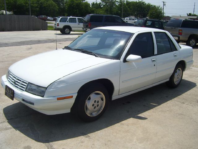 Chevrolet Corsica 1996 photo 3