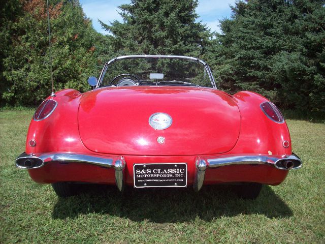 Chevrolet Corvette 1959 photo 4