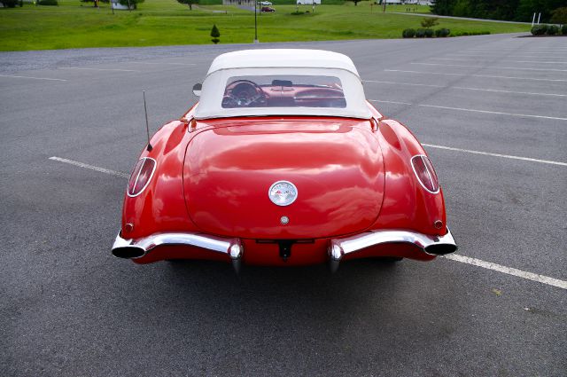 Chevrolet Corvette 1959 photo 4