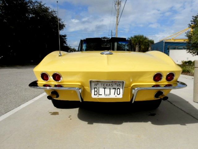 Chevrolet Corvette 1965 photo 1