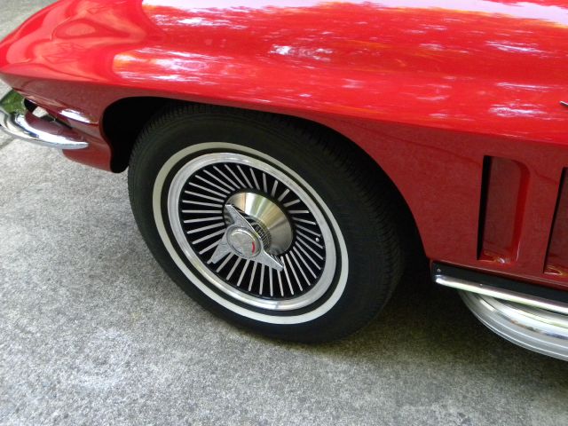 Chevrolet Corvette 1966 photo 15