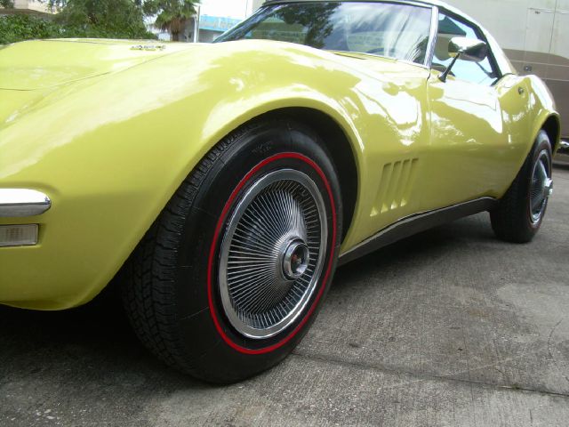 Chevrolet Corvette 1968 photo 5