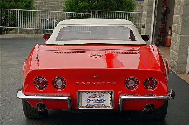 Chevrolet Corvette 1969 photo 3