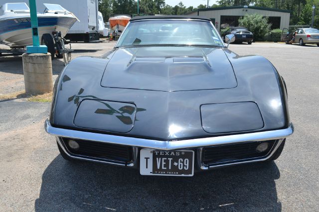 Chevrolet Corvette 1969 photo 4