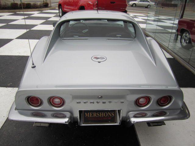 Chevrolet Corvette 1972 photo 4