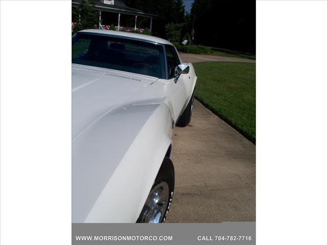 Chevrolet Corvette 1972 photo 3