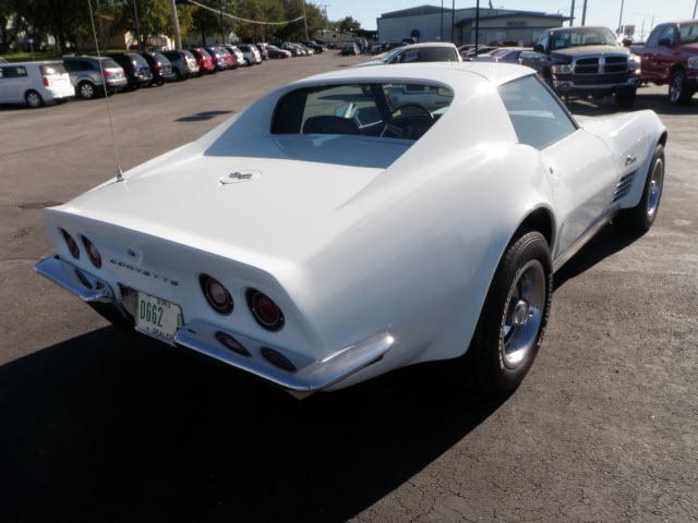 Chevrolet Corvette 1972 photo 4