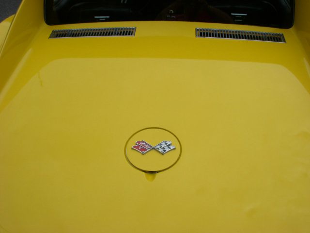 Chevrolet Corvette 1972 photo 0