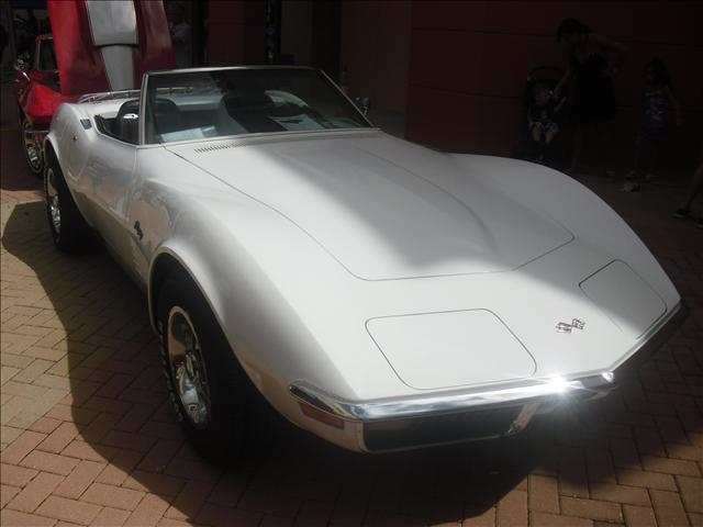 Chevrolet Corvette 1972 photo 2