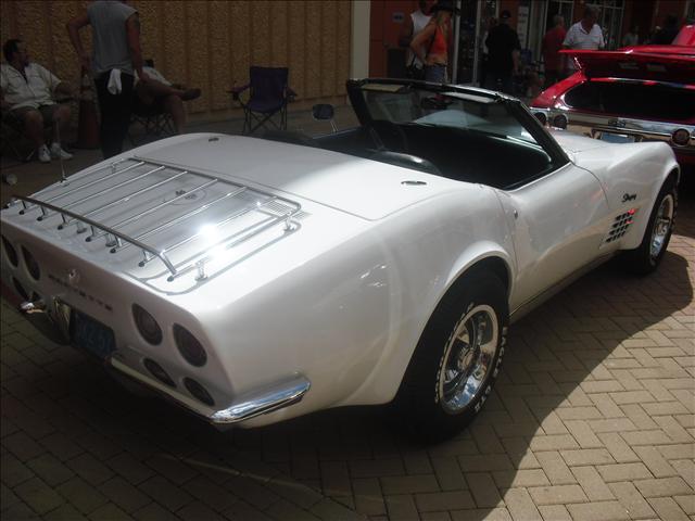 Chevrolet Corvette 1972 photo 5