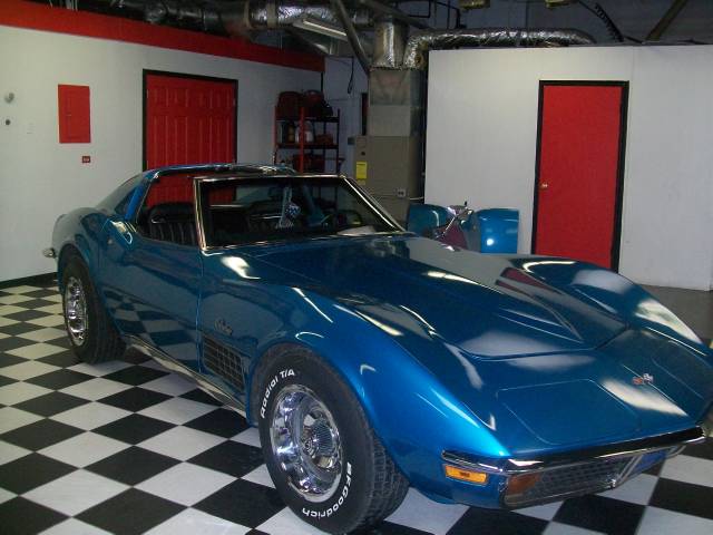 Chevrolet Corvette 1972 photo 4
