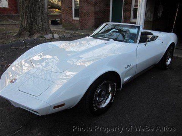 Chevrolet Corvette LT. 4WD. Sunroof, Leather Unspecified
