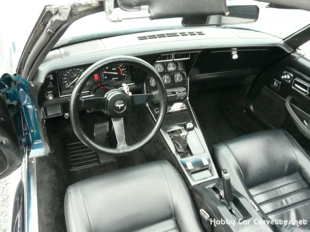 Chevrolet Corvette 1980 photo 7