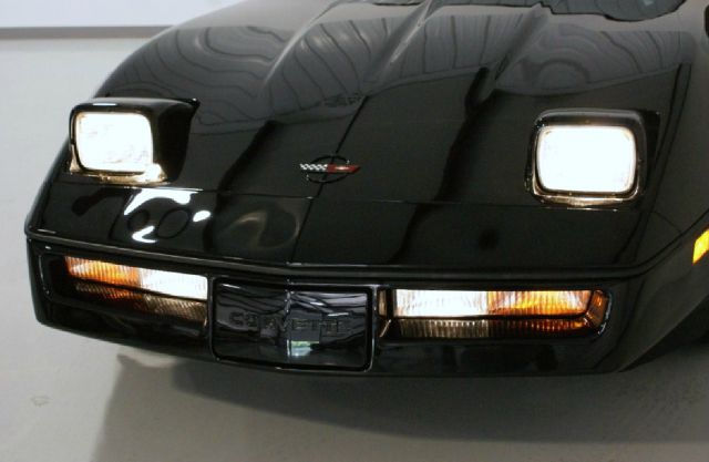 Chevrolet Corvette 1984 photo 37