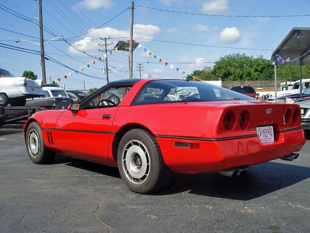 Chevrolet Corvette 1984 photo 5