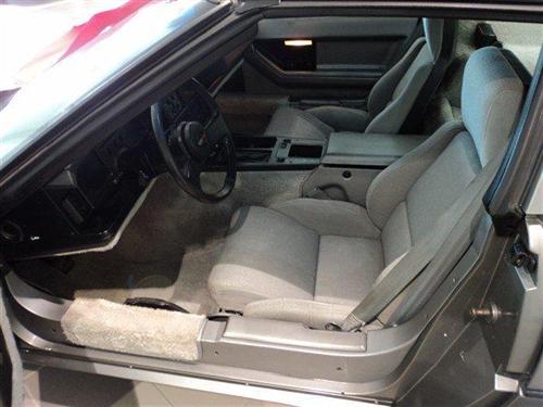 Chevrolet Corvette 1985 photo 5