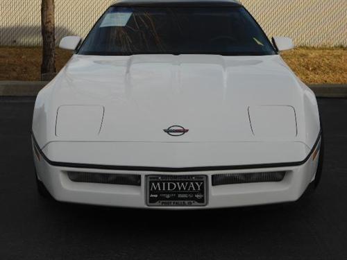 Chevrolet Corvette 1985 photo 1