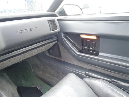 Chevrolet Corvette 1986 photo 1