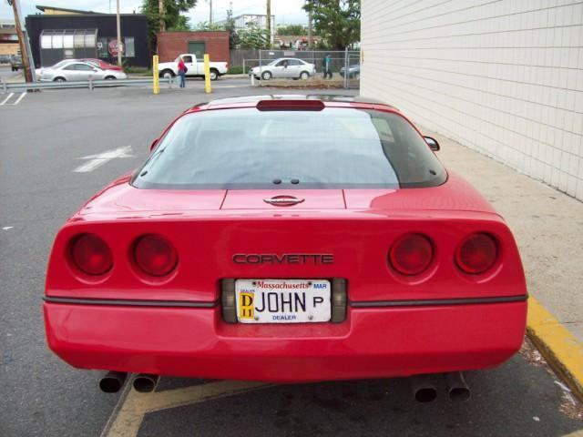 Chevrolet Corvette 1986 photo 3