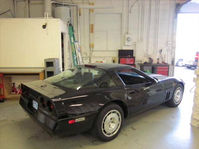 Chevrolet Corvette 1986 photo 3