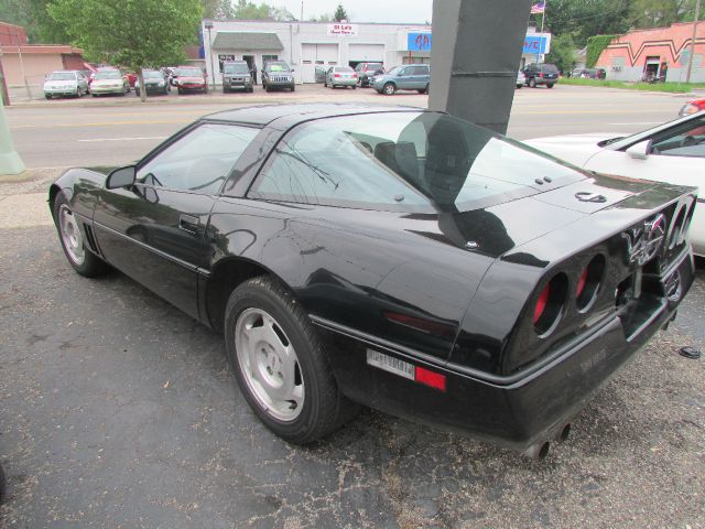 Chevrolet Corvette 1986 photo 2