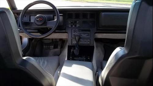 Chevrolet Corvette 1986 photo 1