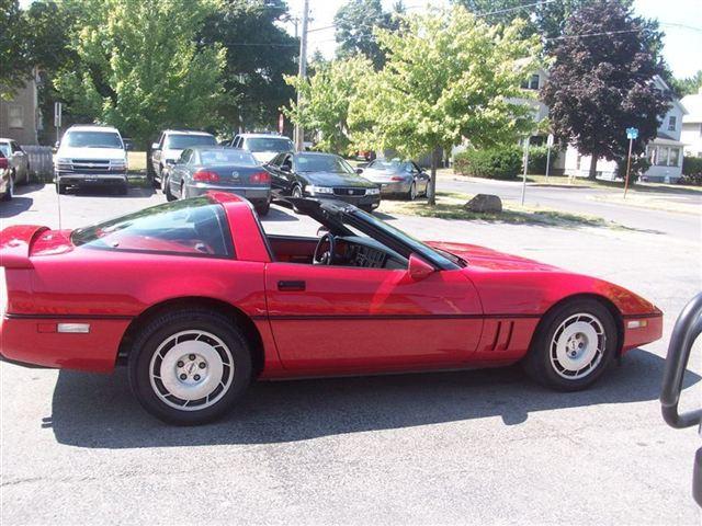 Chevrolet Corvette 1986 photo 4