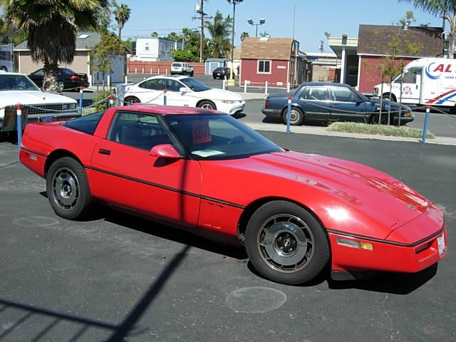 Chevrolet Corvette 1987 photo 4