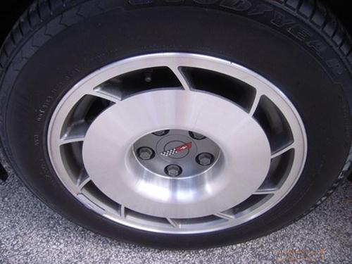 Chevrolet Corvette 1987 photo 3