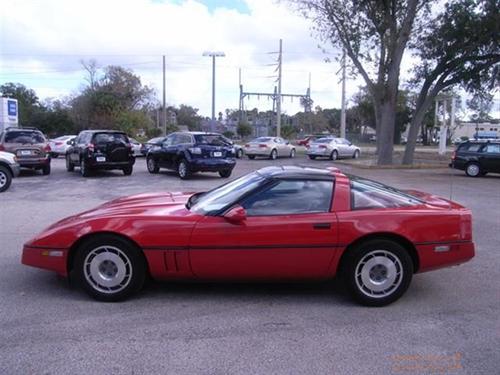 Chevrolet Corvette 1987 photo 4