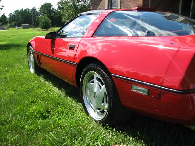 Chevrolet Corvette 1988 photo 5