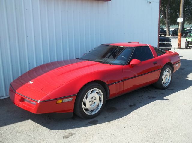 Chevrolet Corvette 1988 photo 2