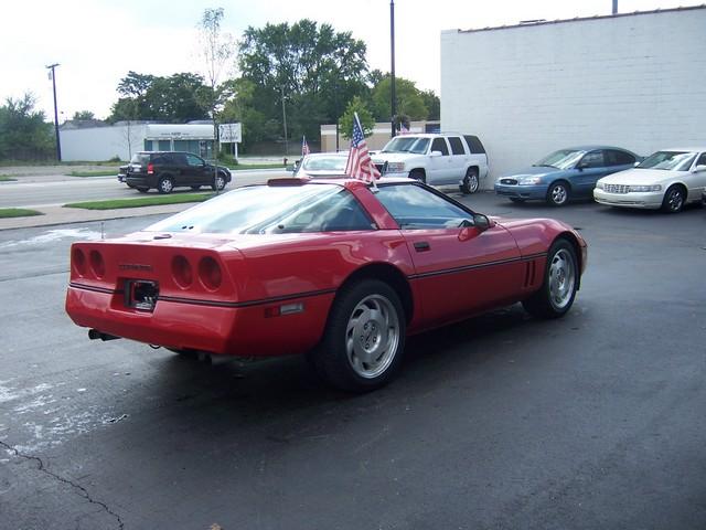 Chevrolet Corvette 1988 photo 3