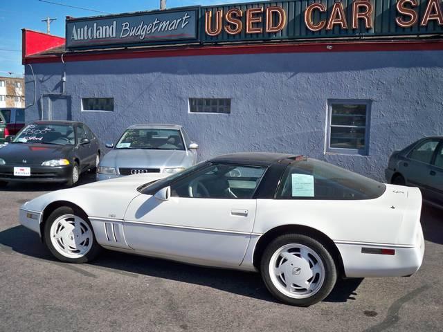 Chevrolet Corvette 528i 4dr Coupe