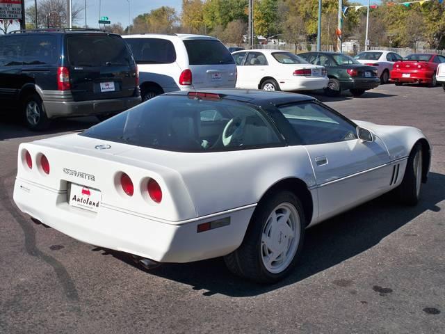 Chevrolet Corvette 1988 photo 5
