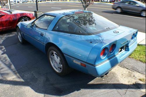Chevrolet Corvette 1989 photo 3