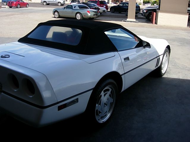 Chevrolet Corvette Base Convertible
