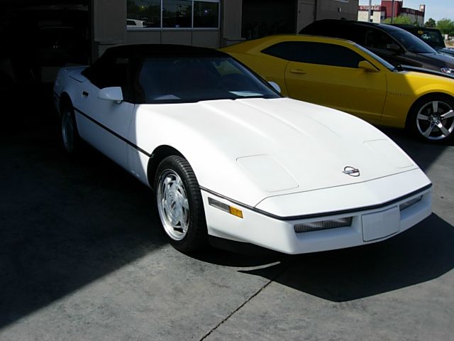 Chevrolet Corvette 1989 photo 2