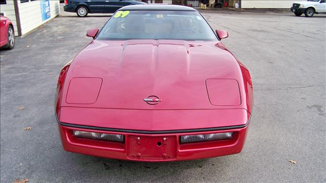 Chevrolet Corvette 1989 photo 1