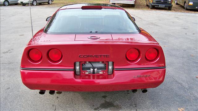 Chevrolet Corvette 1989 photo 3