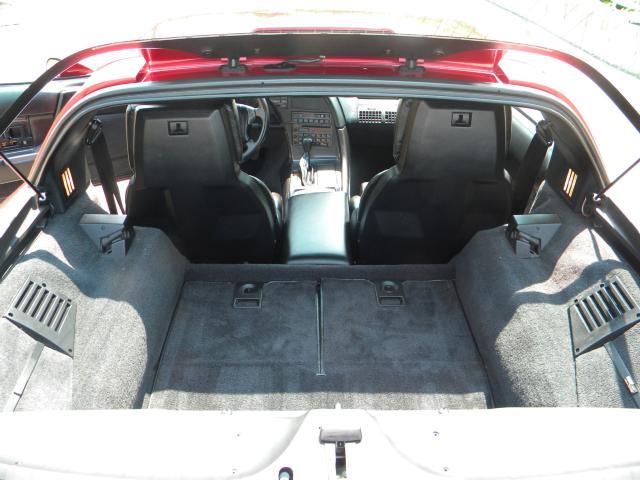 Chevrolet Corvette 1990 photo 1